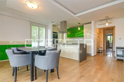 Appartement à Louer à Zagreb, Croatie – Jarun Lakeside - foto 19