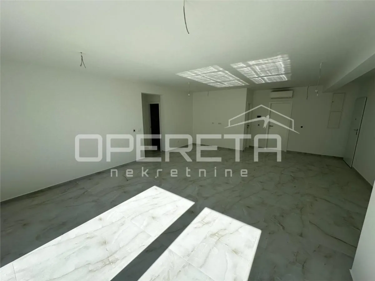 Appartement à Vendre en Croatie, Okrug Gornji - foto 3
