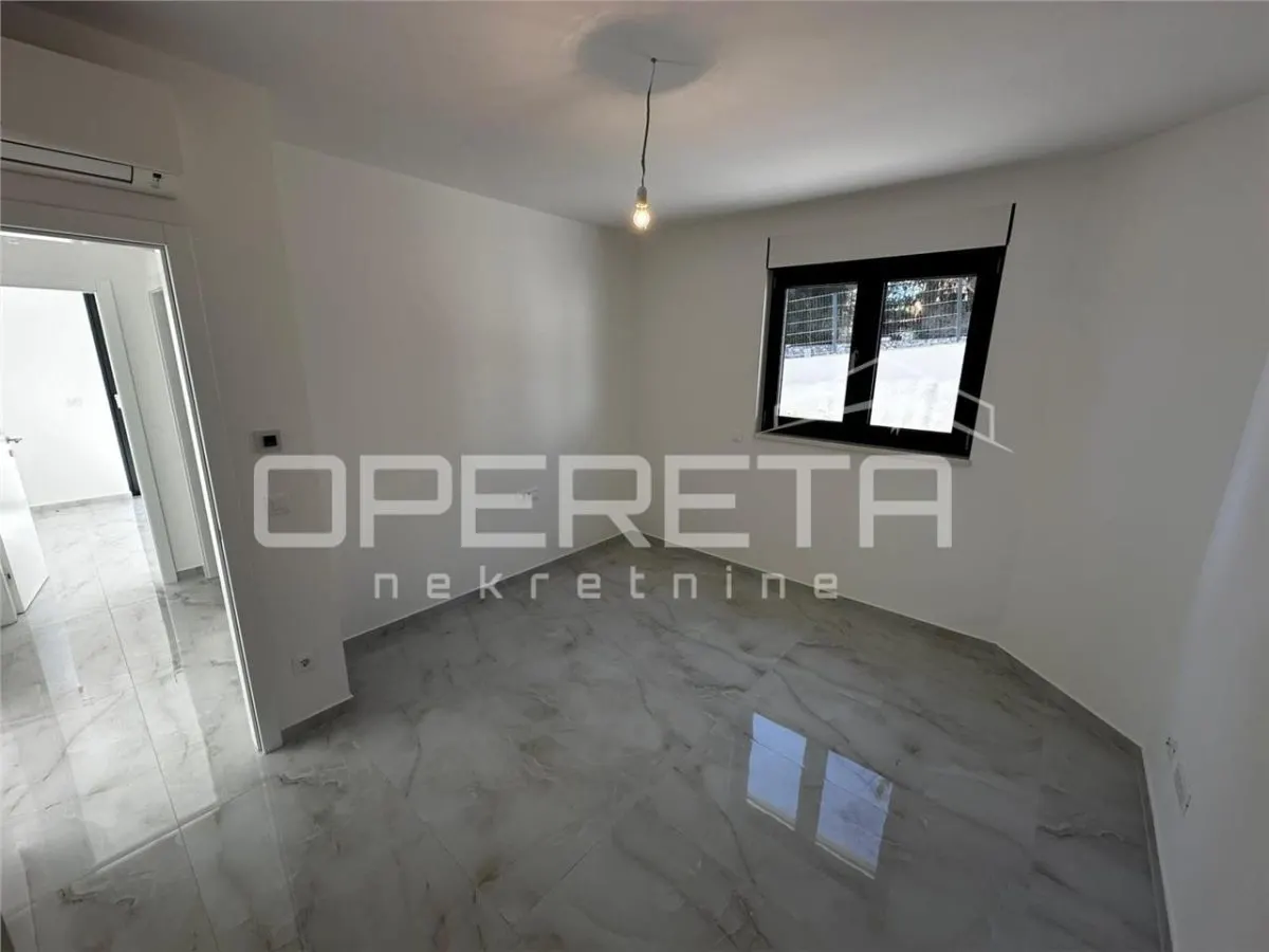 Appartement à Vendre en Croatie, Okrug Gornji - foto 4
