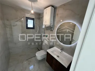 Appartement à Vendre en Croatie, Okrug Gornji - foto 6