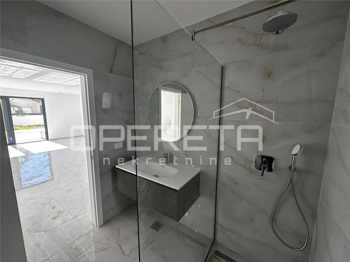 Appartement à Vendre en Croatie, Okrug Gornji - foto 7