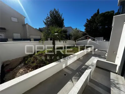 Appartement à Vendre en Croatie, Okrug Gornji - foto 9