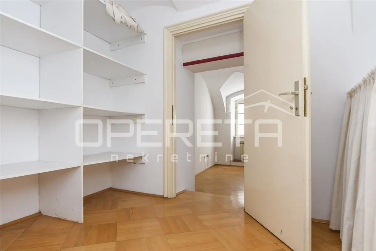 Appartement de 5 Chambres à Vendre à Zagreb, Ville Haute - foto 17