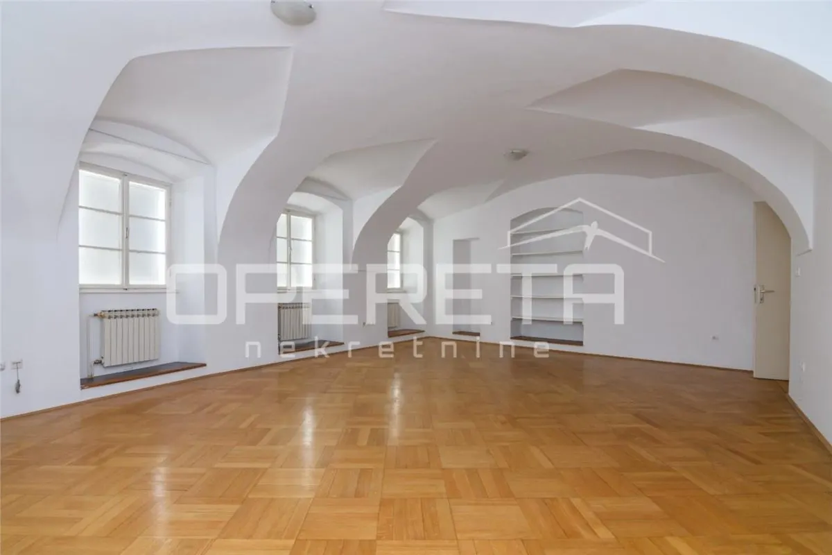Appartement de 5 Chambres à Vendre à Zagreb, Ville Haute - foto 6