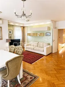 Appartement de Deux Chambres à Vendre à Split, Croatie – Première Ligne de Mer - Split