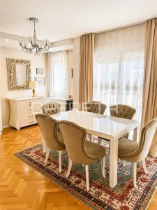 Appartement de Deux Chambres à Vendre à Split, Croatie – Première Ligne de Mer - foto 4