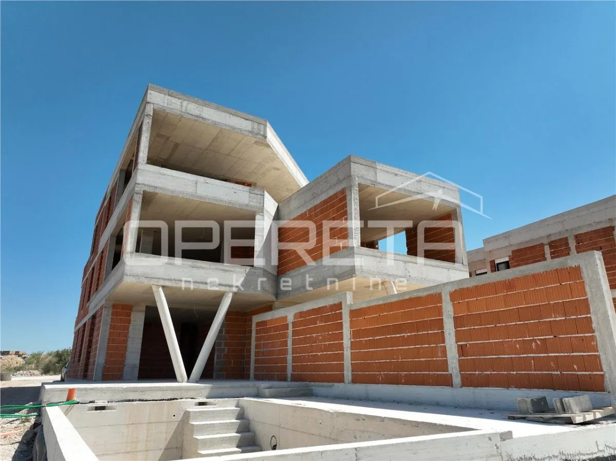 Apartamento Moderno con Piscina Privada y Jardín en Vodice, Croacia - foto 6