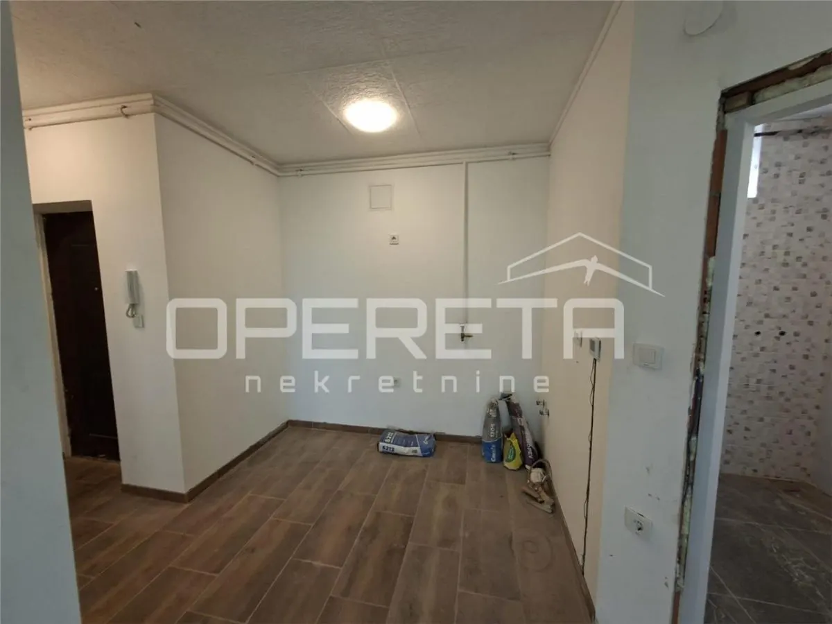 Apartamento de un dormitorio en alquiler en Varazdin, Croacia - foto 3