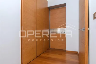 Appartement de Luxe à Louer à Zagreb, Cvjetni - foto 12