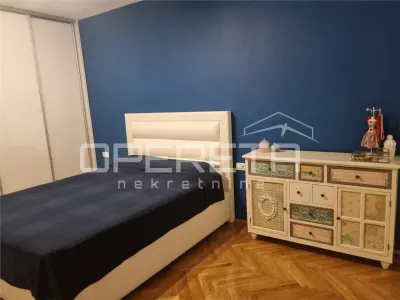 Apartamento de Dos Dormitorios en Alquiler en Split, Croacia - foto 5
