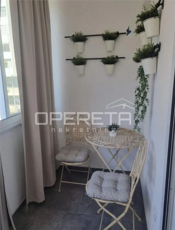 Apartamento de Dos Dormitorios en Alquiler en Split, Croacia - foto 7