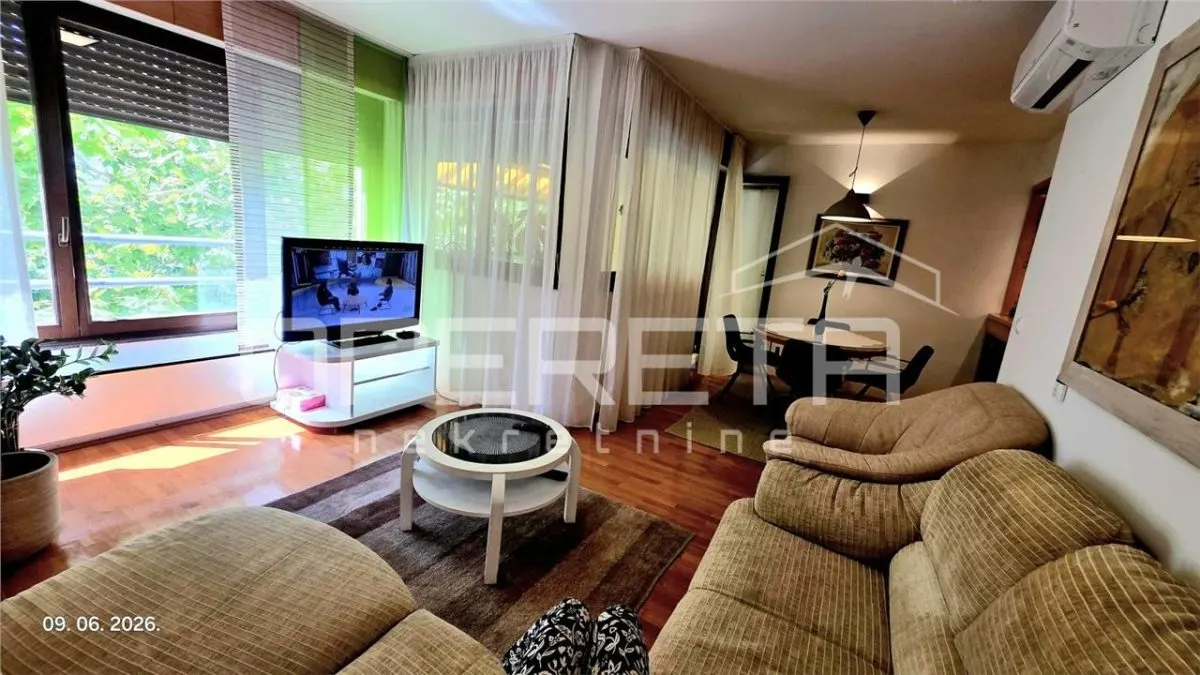 Appartement Deux Chambres à Louer à Split, Croatie - foto 1