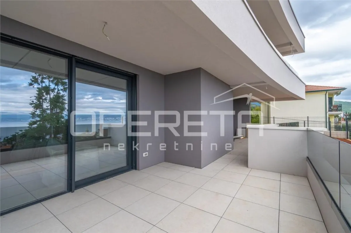 Apartment for Sale in Lovran, Croatia – Seafront Luxury Complex - foto 12