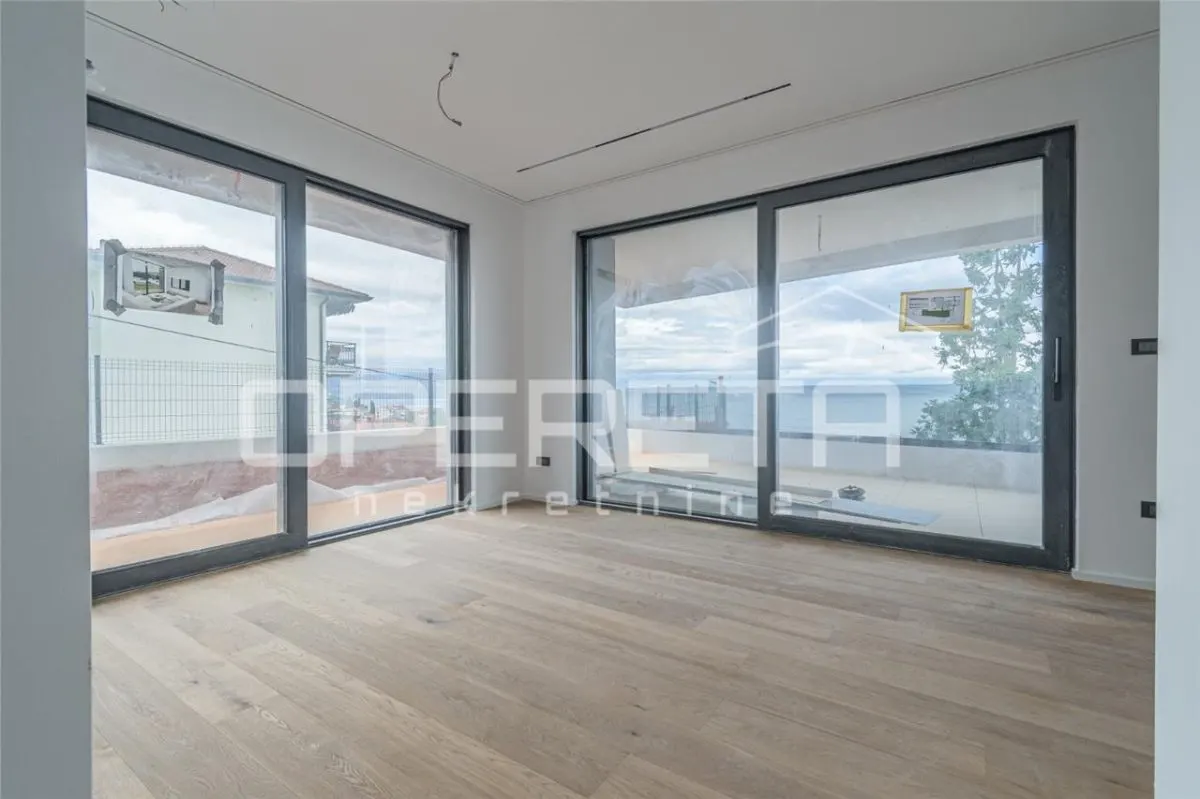 Apartment for Sale in Lovran, Croatia – Seafront Luxury Complex - foto 18