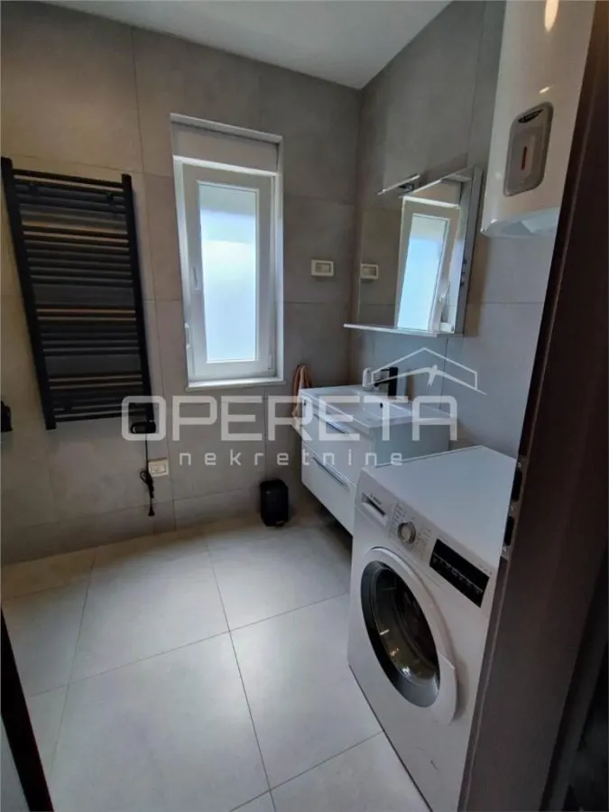 克罗地亚普拉市宽敞现代公寓出售 - foto 11