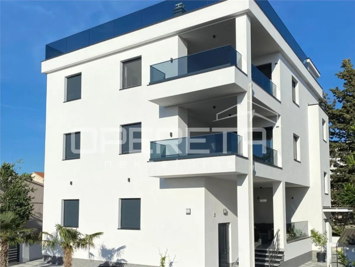 Apartamento de Dos Dormitorios en Venta en Vodice, Srima, Croacia - foto 2