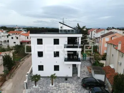 Apartamento de Dos Dormitorios en Venta en Vodice, Srima, Croacia - foto 10