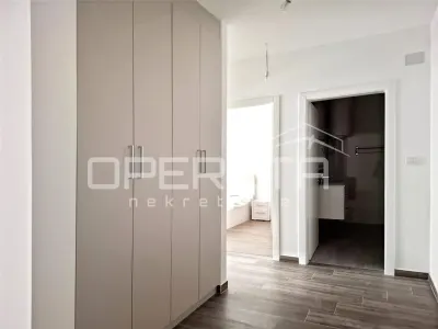 Appartement à Vendre en Croatie, Okrug Gornji – Première Ligne de Mer - foto 2