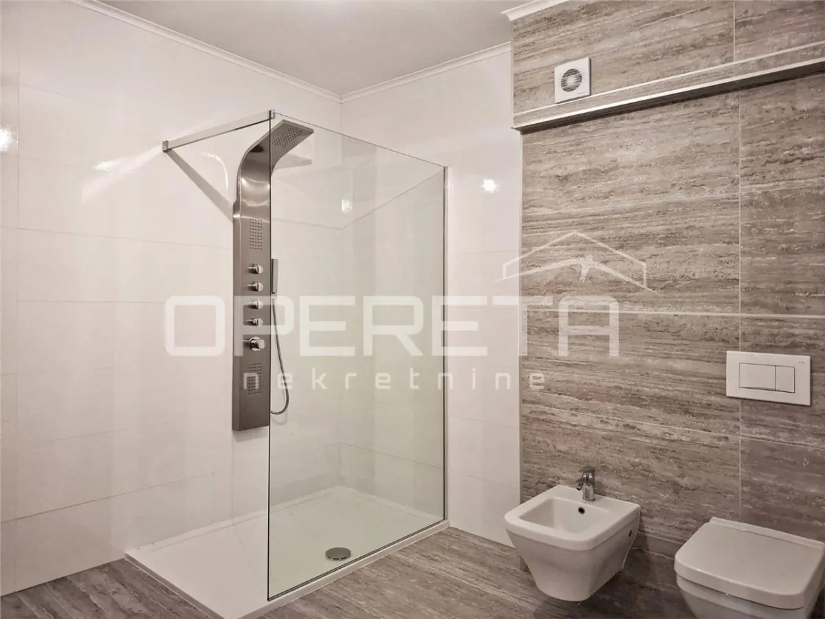 Appartement à Vendre en Croatie, Okrug Gornji – Première Ligne de Mer - foto 11