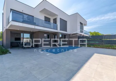 Appartement Moderne Rez-de-Chaussée avec Piscine Privée, Nova Vas, Croatie - Nova Vas