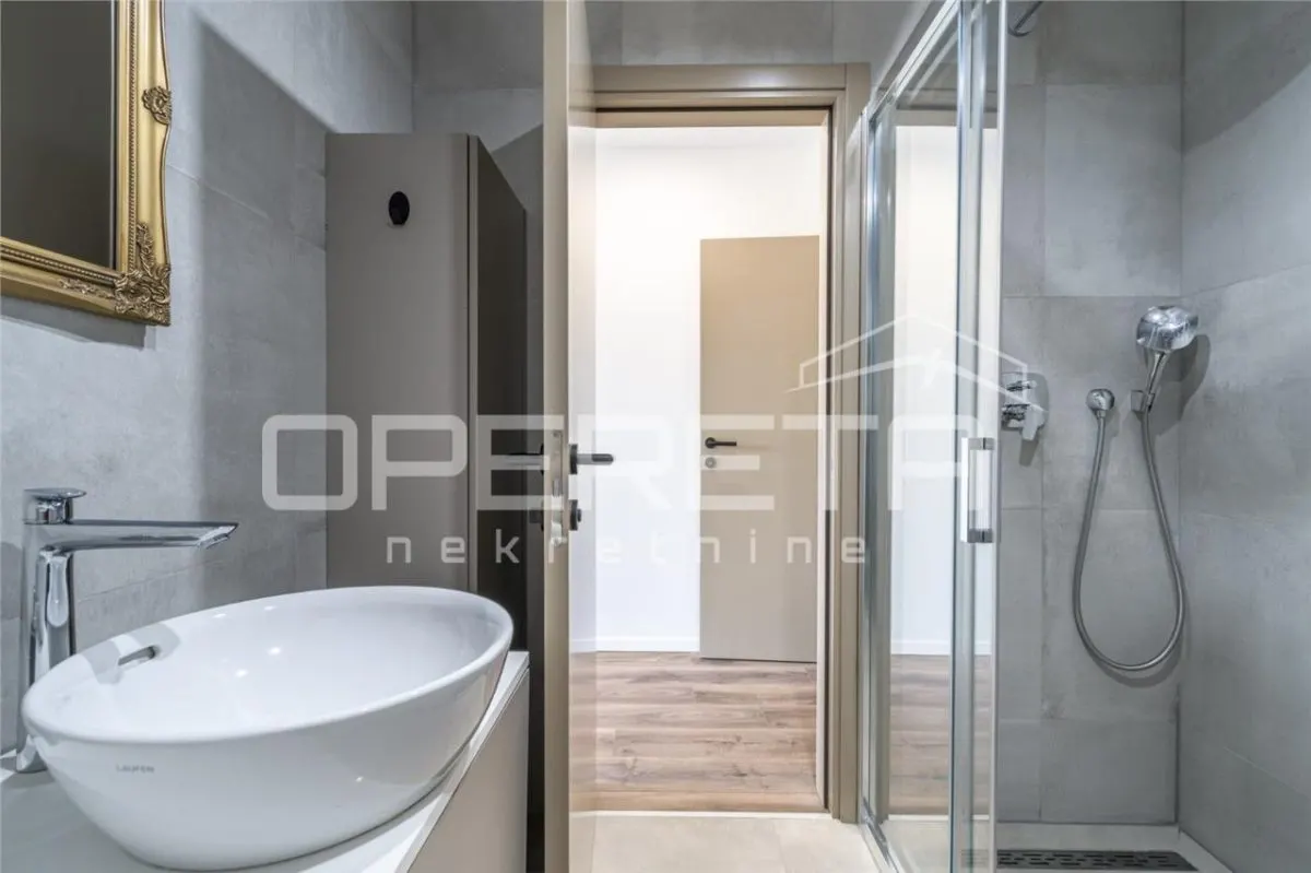 Apartamento Moderno en Planta Baja con Piscina Privada, Nova Vas, Croacia - foto 14