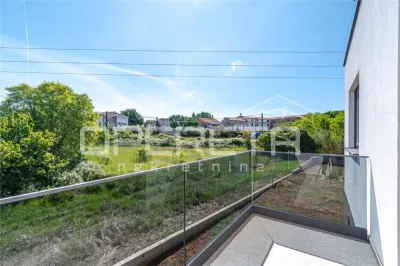 Apartamento Moderno en Venta en Nova Vas, Croacia - foto 19