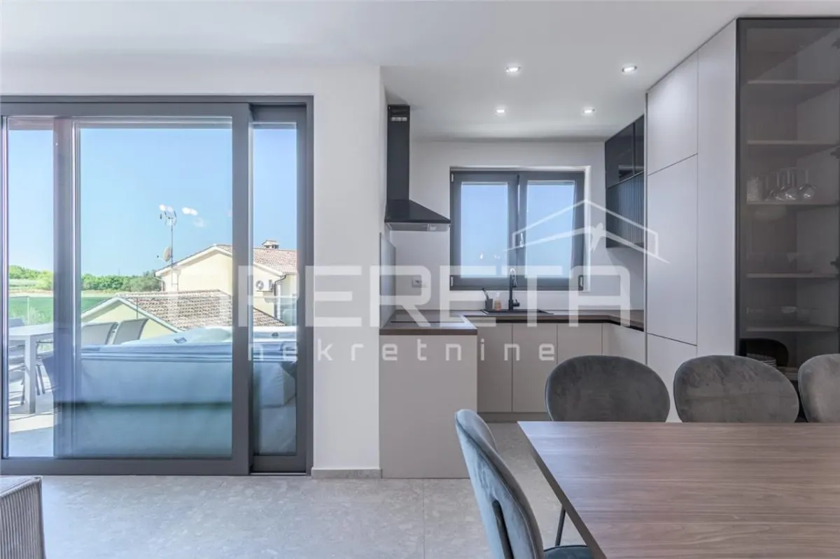 Apartamento Moderno en Venta en Nova Vas, Croacia - foto 4