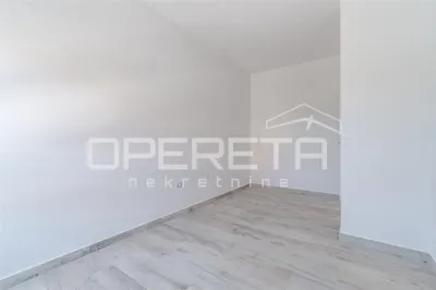 Apartamento en Venta en Umag, Croacia - foto 5