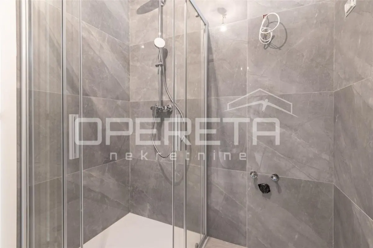 Apartamento en Venta en Umag, Croacia - foto 9