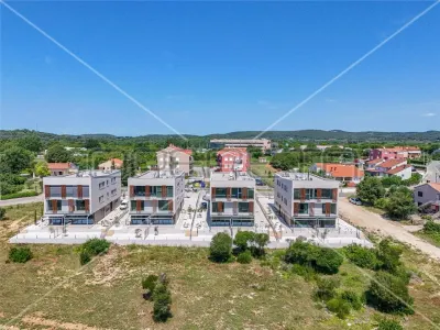 Apartamento Moderno de 3 Dormitorios en Venta en Rovinj, Croacia - foto 10