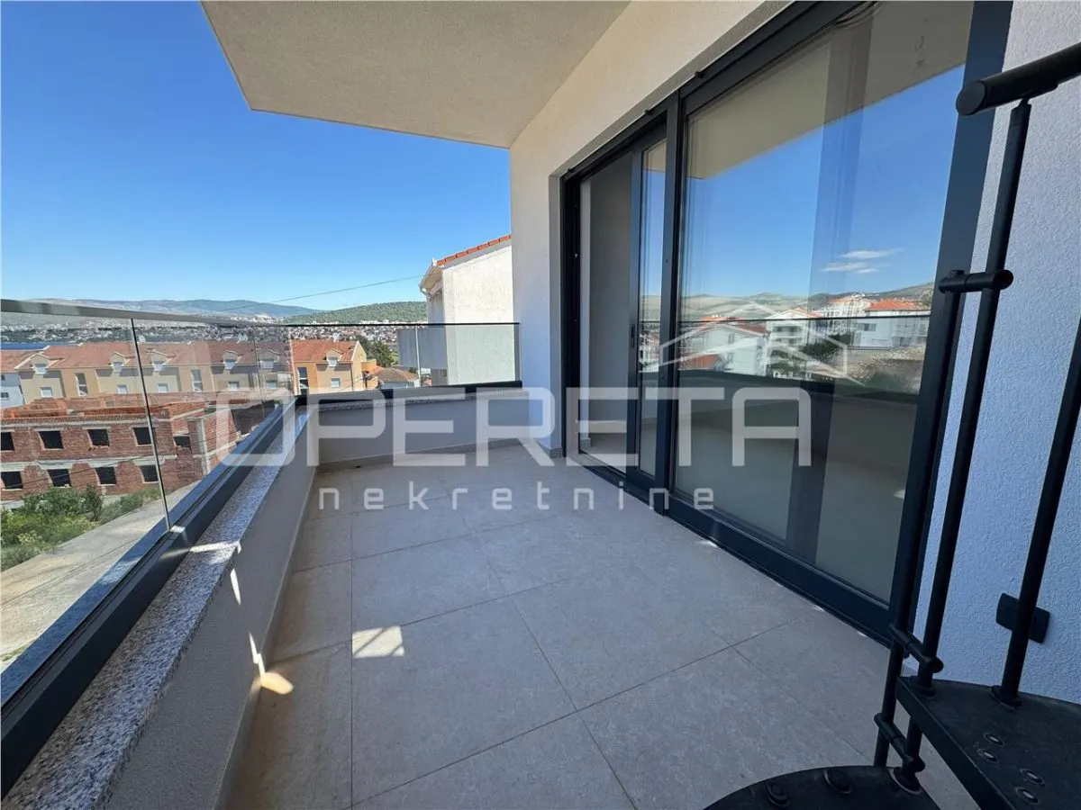 Apartament de vanzare in Croatia, Okrug Gornji - foto 4