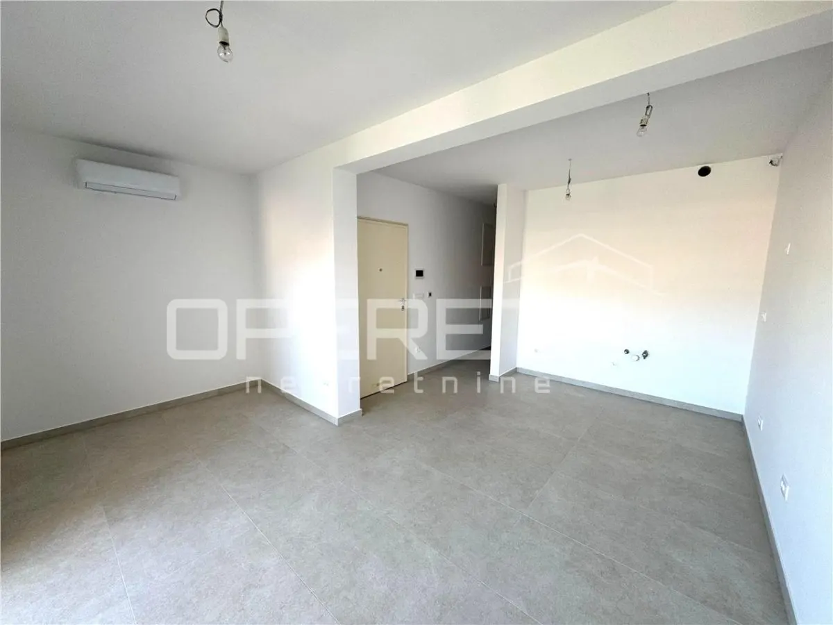 Appartement T2 à Vendre à Okrug Gornji, Croatie - foto 2