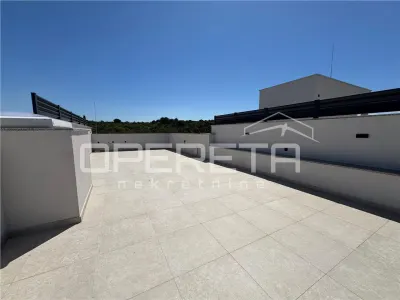 Appartement T2 à Vendre à Okrug Gornji, Croatie - foto 9