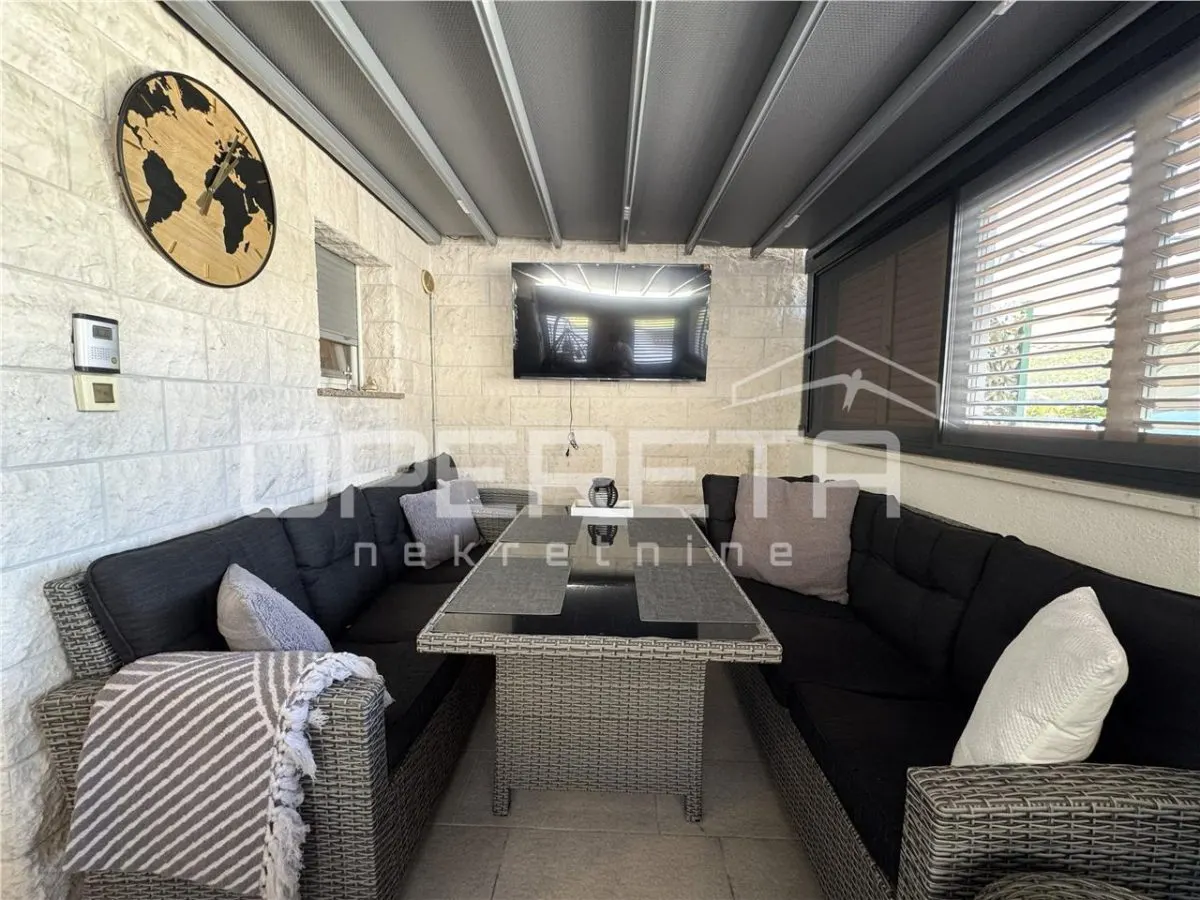 Apartament de vanzare in Croatia, Okrug Gornji - foto 9