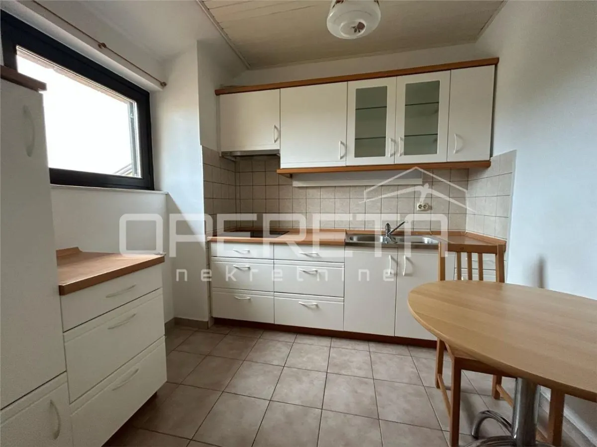 Apartamento en Venta en Umag, Croacia - foto 2
