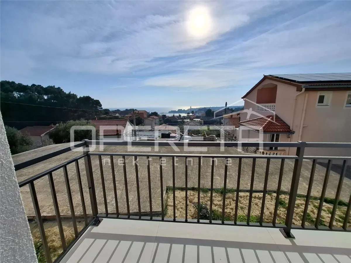 Apartment for Sale in Rab, Croatia - foto 2