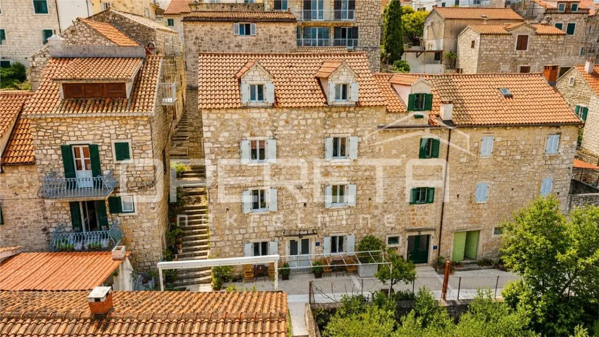 Apartamento en Venta en Croacia, Hvar - foto 1