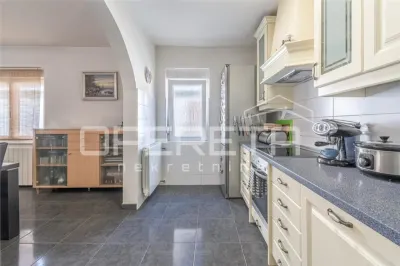 Apartment for Sale in Umag, Croatia - foto 6