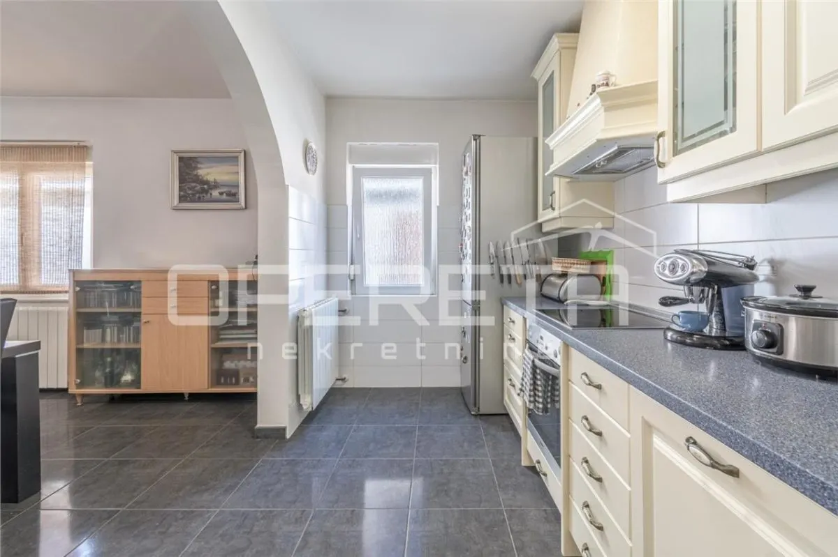Apartment for Sale in Umag, Croatia - foto 6