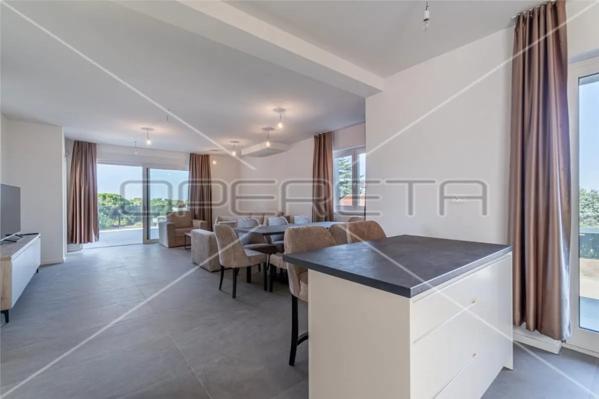 Apartamento en Venta en Porec, Istria, Croacia – Vistas al Mar - foto 7
