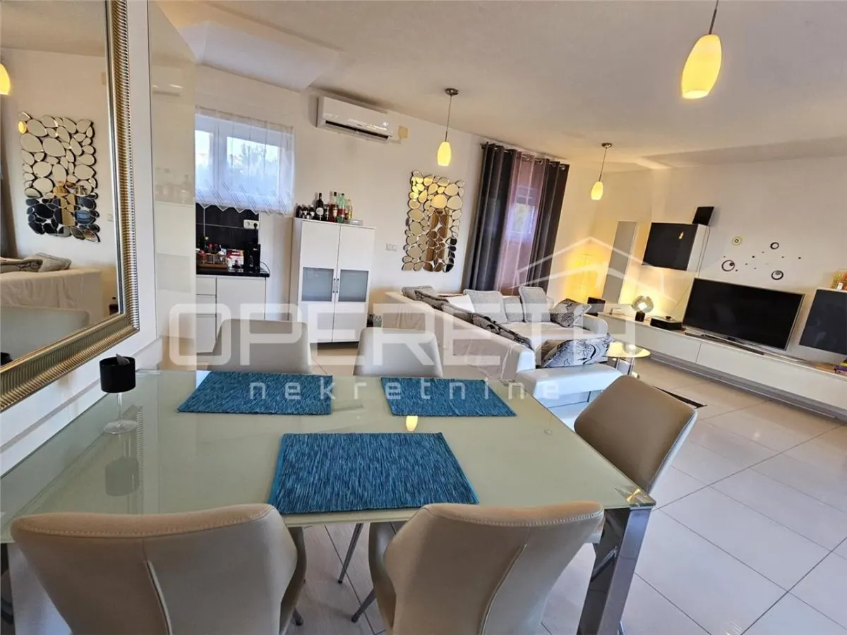 Apartament de vanzare in Croatia, Okrug Gornji - foto 10