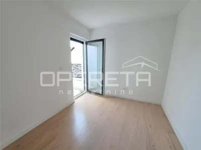 Apartamento de Diseño de Cinco Dormitorios en Venta en Velika Gorica - foto 24
