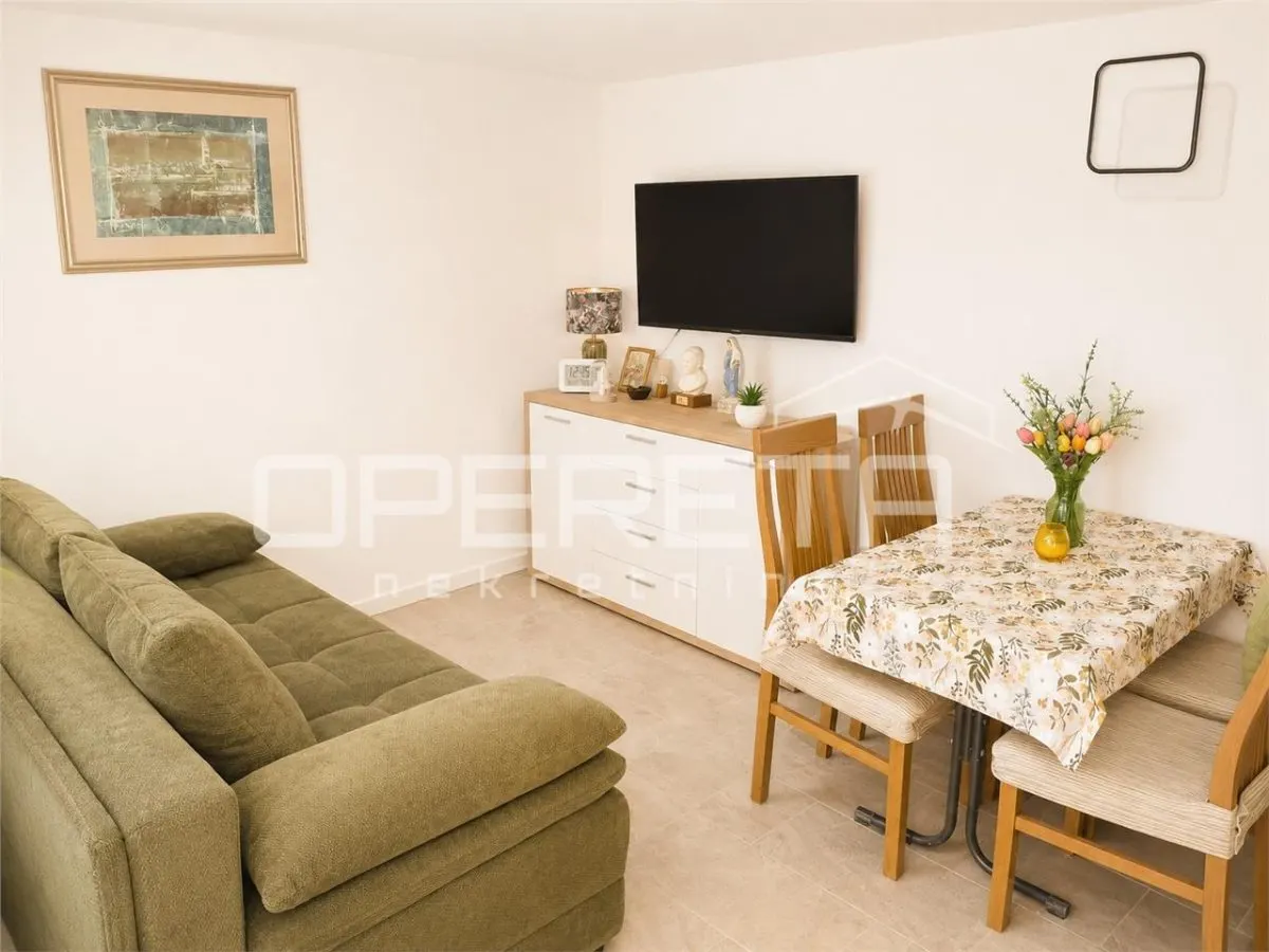 Propriété à Deux Unités à Vendre en Croatie, Okrug Gornji - foto 2