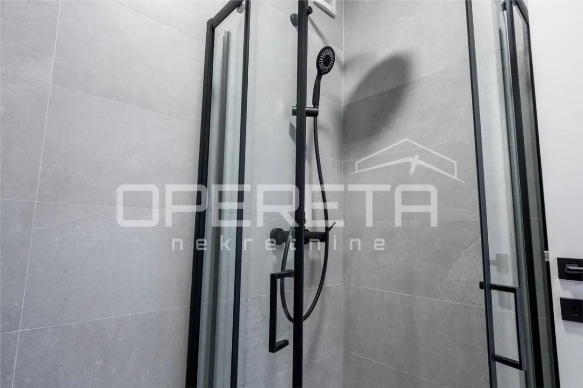 Apartamento de Lujo con Vistas al Casco Antiguo, Centro de Varazdin – 120.19 m² - foto 15
