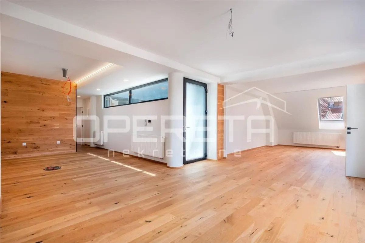 Apartamento de Lujo con Vistas al Casco Antiguo, Centro de Varazdin – 120.19 m² - foto 8
