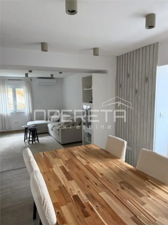 Apartamento en Planta Baja en Venta en Vis, Croacia - foto 4