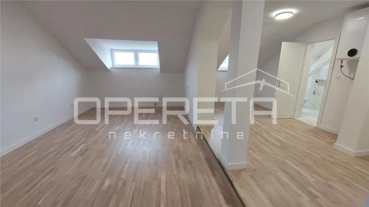 Appartement trois pièces à vendre à Zagreb, Ville Haute - foto 1