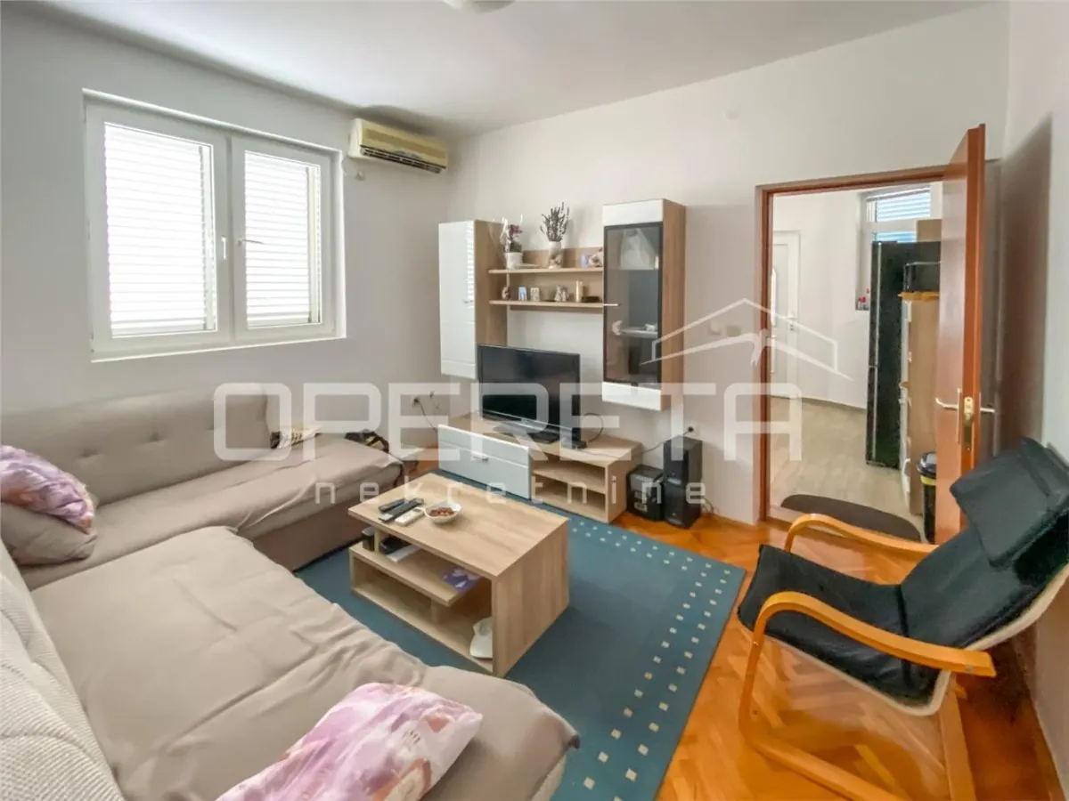 Apartamento en planta baja en venta en Vodice, Croacia - foto 3