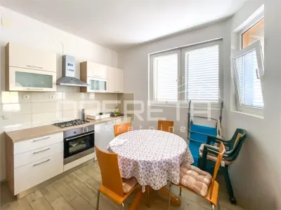 Apartamento en planta baja en venta en Vodice, Croacia - foto 4