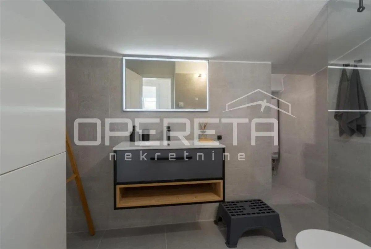 Apartamento en Venta en Rovinj, Croacia - foto 9